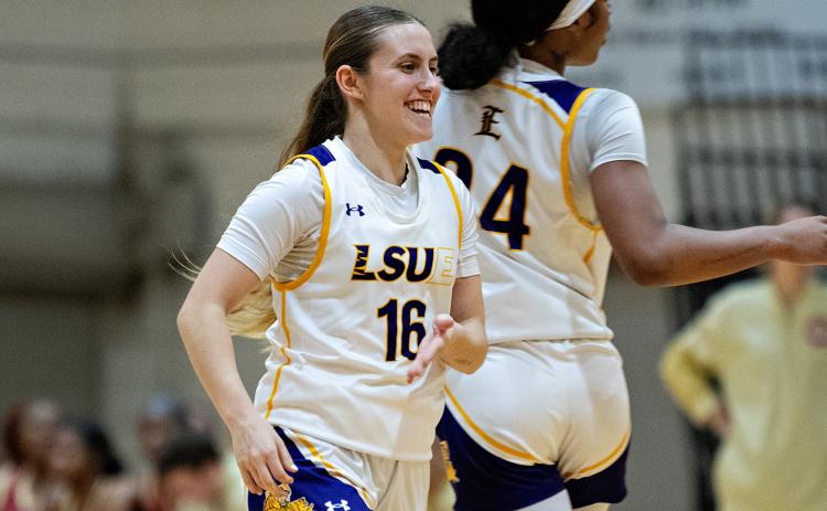 LSUE Bengal’s Edurne Diaz. (Photo by Travis Webb)