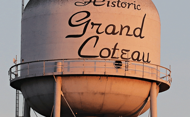 Grand Coteau water tower.