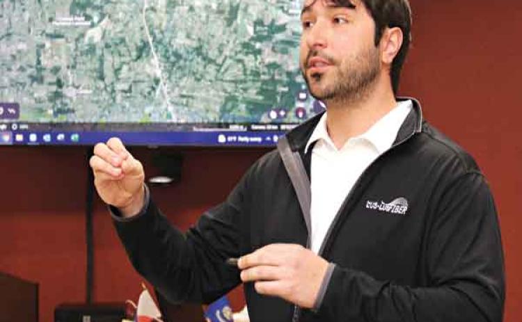 Ryan Meche, LUS Fiber director, explains the benefits of fiber optic cable during a meeting of the St. Landry Economic Development District Board meeting on Tuesday in Opelousas. (Photo by Harlan Kirgan)