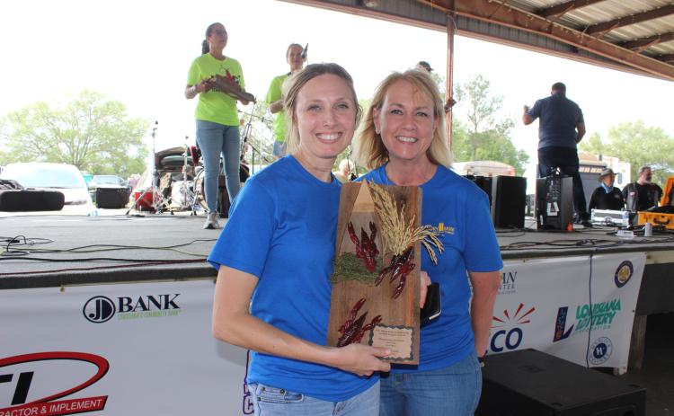 In the Showmanship/Decoration Clubs/Organization category St. Landry Bank won second. From left are Shelly Fontenot and Debbie Kreswell.