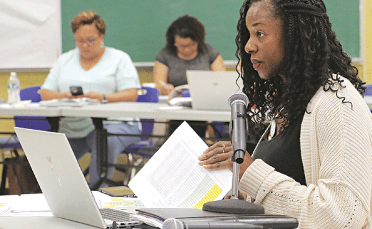 Shaun Grantham discusses St. Landry Parish School Board pay issues during a Saturday retreat in Opelousas. (Photo by Harlan Kirgan)