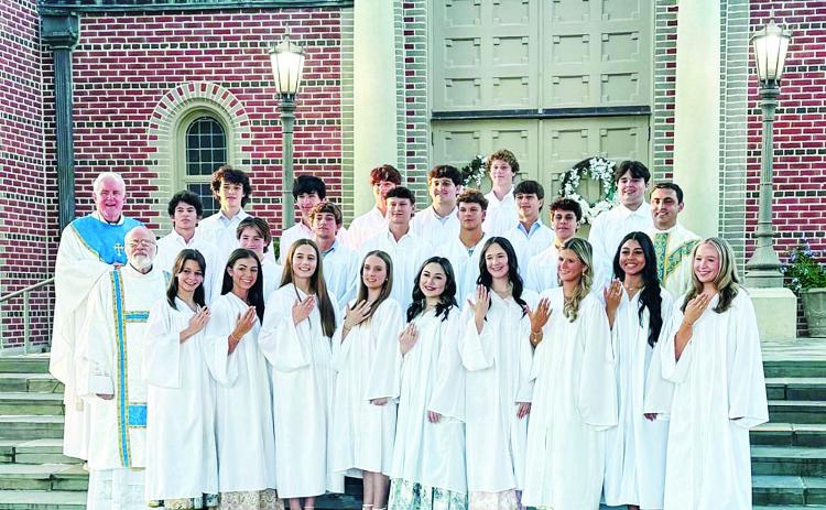 St. Edmund High School honored its Junior class by officially declaring the class as seniors during the school’s Junior Commissioning Mass at St. Anthony Church on May 13.