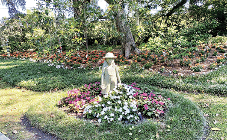 Setting up a memorial garden can be a deeply personal and therapeutic process. (Photo by Heather Kirk-Ballard/LSU AgCenter)