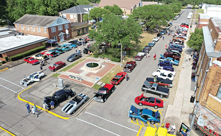 An overhead view of the show on Park Avenue. (Submitted photo)