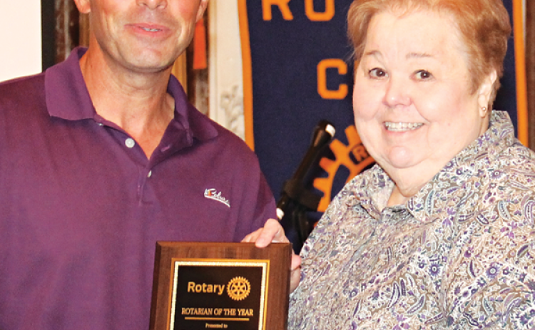 Patricia Dossman was honored as Eunice’s Rotarian of the Year at the club’s meeting on Wednesday. Presenting the award was Coby Clavier, immediate past president, who said Dossman is “Rotary through and through.” Dossman called Rotary Club members outstanding citizens. (Photo by Harlan Kirgan)