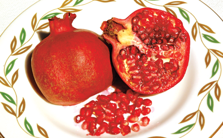 Pomegranates produce hundreds of seeds encased in an edible membrane that produces a delicious juice. (LSU AgCenter file photo)
