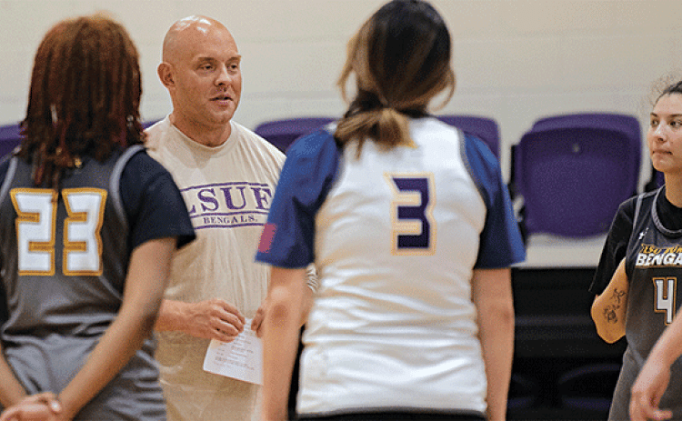 LSU Eunice Women’s Basketball officially kicks off the Rob Beckmann era on Nov. 2 against Jones College, part of a 30-game schedule.   The Bengals will host 16 games on the Cajun Prairie, beginning with an Oct. 25 preseason tilt against Louisiana Christian. LSUE’s preseason will consist of two tournaments – Oct. 12 at the Southwest Showcase and Oct. 23 at the Southwest CC Jamboree – in addition to the home tilt against LCU. The Bengals’ regular season starts on the road against Jones, followed by a Nov. 6 t