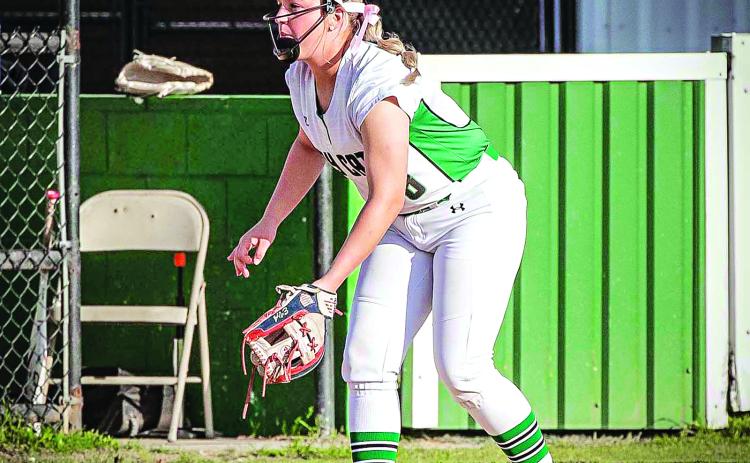 Eunice High Lady Cat Eva Sattler at 3rd base during a past game against Kinder.
