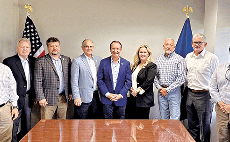 Louisiana House Republicans and speaker candidates gather with Gov.-elect Jeff Landry after meeting to chart a plan to elect someone to that post. From left, are Reps. Mark Wright, R-Covington; Mike Johnson, R-Pineville; Daryl Deshotel, R-Marksville; and Tony Bacala, R-Prairieville; Gov.-elect Jeff Landry; Reps. Julie Emerson, R-Carencro; Jack McFarland, R-Winnfield; Brett Geymann, R-Lake Charles; and Phillip DeVillier, R-Eunice. (Photo submitted to the nola.com)