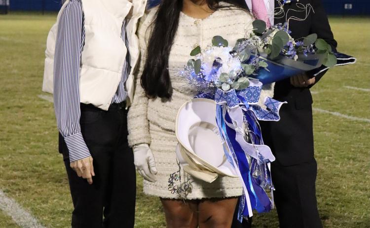 Seyda Deshotel, crowned St. Edmund Homecoming Queen.