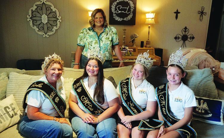 Miss Eunice Pageant's Current Court
