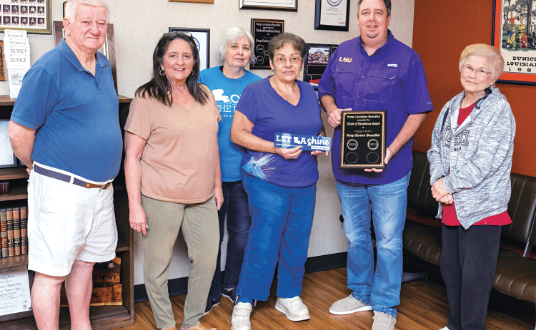 Donna Baltakis, Keep Eunice Beautiful director, presented Mayor Scott Fontenot with the Circle of Excellence Award that Keep Eunice Beautiful was awarded at the Keep Louisiana Beautiful State Conference on Oct. 11 and 12 in Baton Rouge.From left, are board members Randy Cooper, Francine Hughes, Fran Guillory and Baltakis; Mayor Fontenot; and board member Andrea West.  Members not shown are David Simpson, Mark Dupre, Becky Pucheu, Connie Thibodeaux and Elvonia Reed. (Photo courtesy of David Simpson)