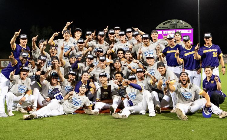 LSUE baseball