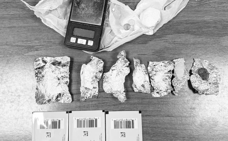 Drugs confiscated after the arrests
