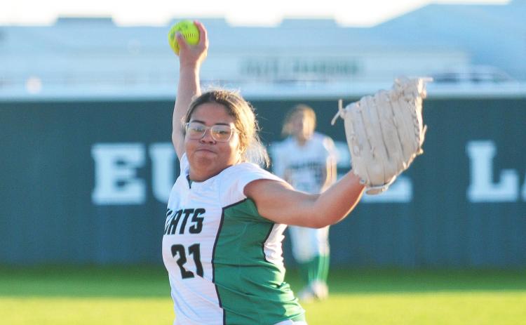 Lady Bobcats win in thriller