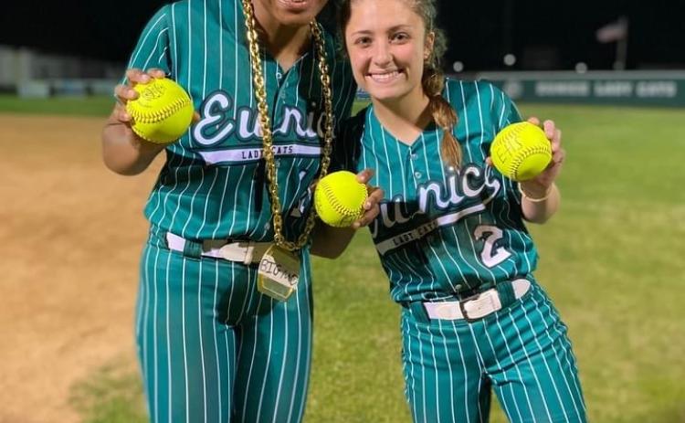 Gabby MItchell and Sophie Vidrine